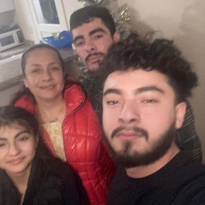 Meet your Posher, Georgina